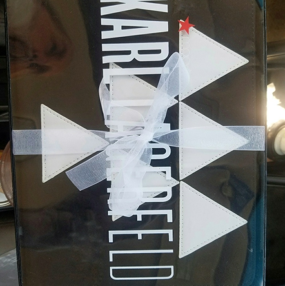 Karl Lagerfeld IPad Case